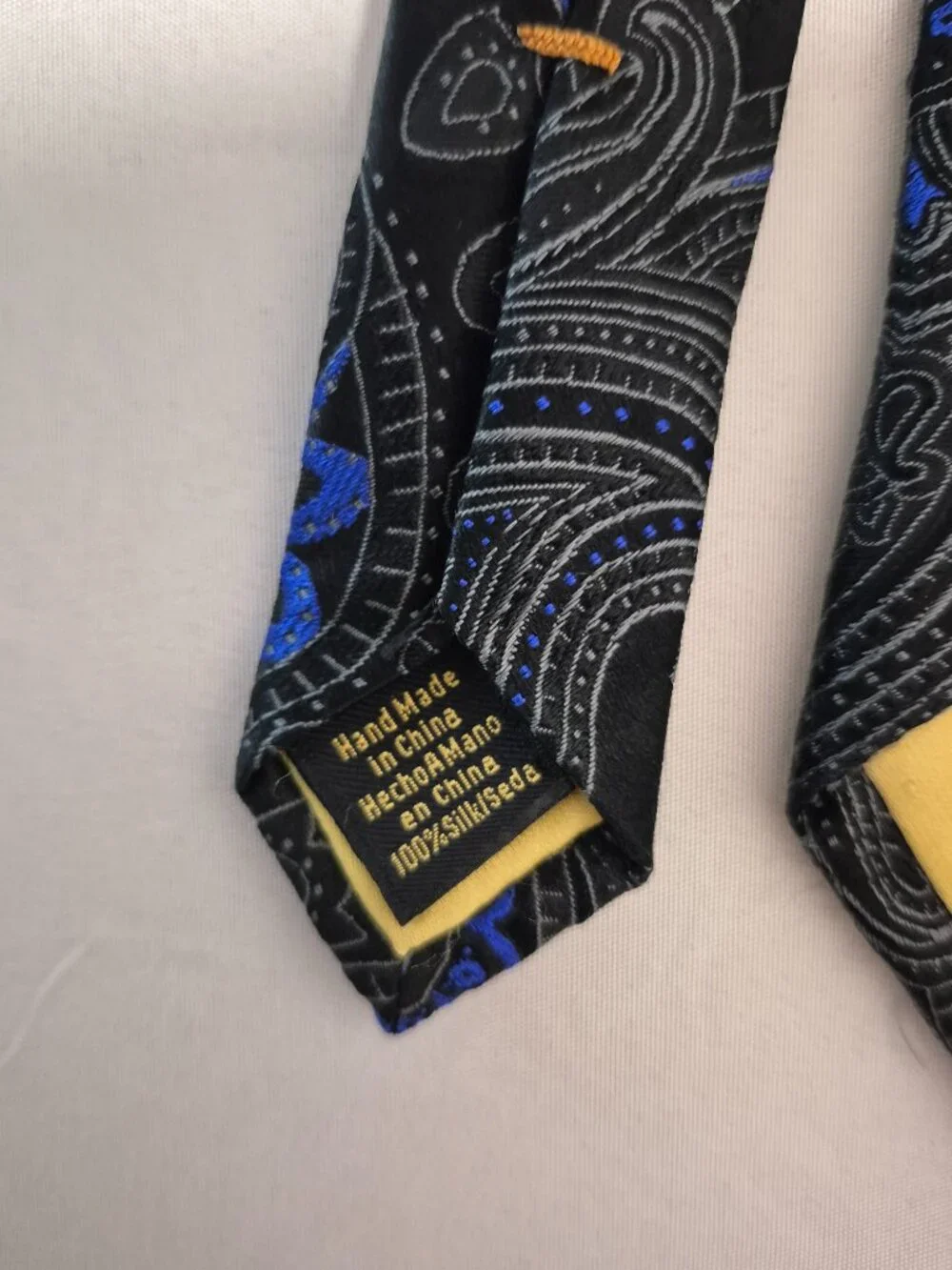 Donald J Trump Signature Collection Silk Tie Men Black Blue Paisley Gold Bar